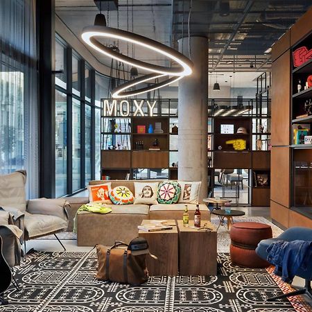 Moxy Kaunas Center Екстериор снимка